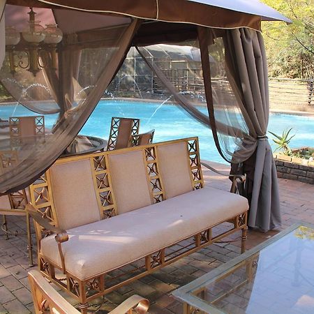 Hornbill Lodge มากาลีสเบิร์ก ภายนอก รูปภาพ