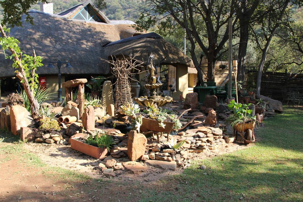Hornbill Lodge มากาลีสเบิร์ก ภายนอก รูปภาพ