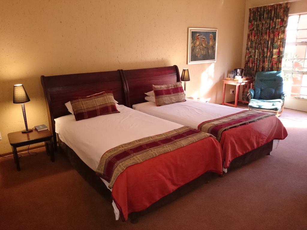 Hornbill Lodge มากาลีสเบิร์ก ห้อง รูปภาพ